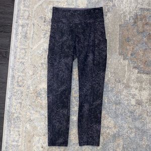 Lululemon 23” leggings